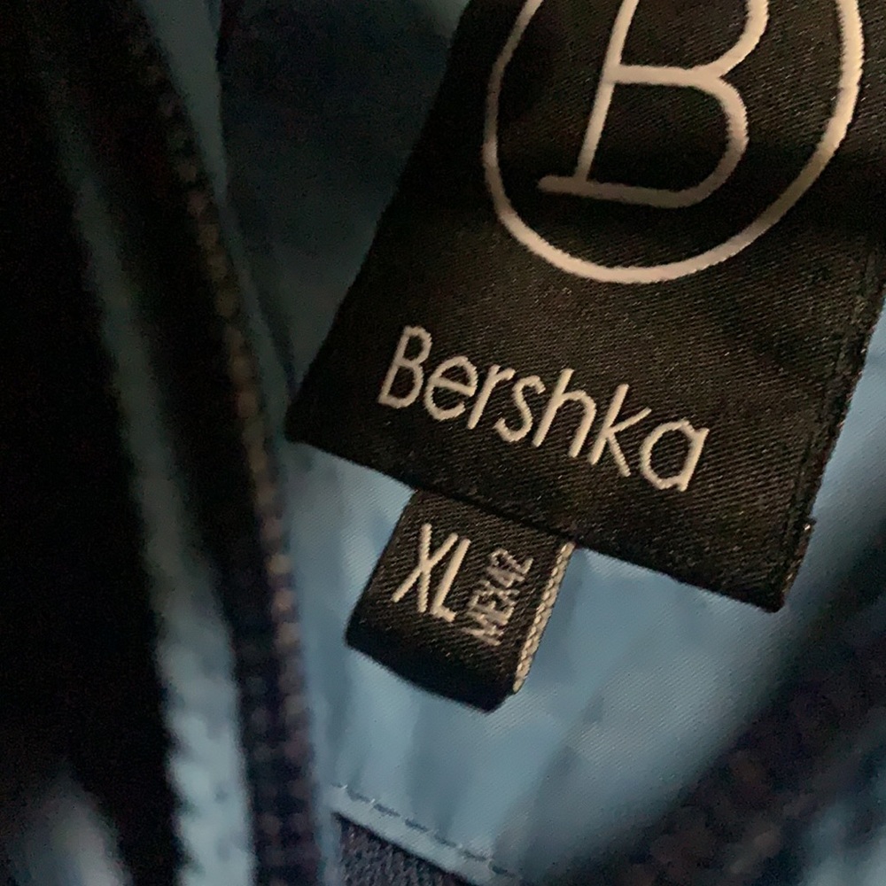 Jacket - Picture 2 of 2